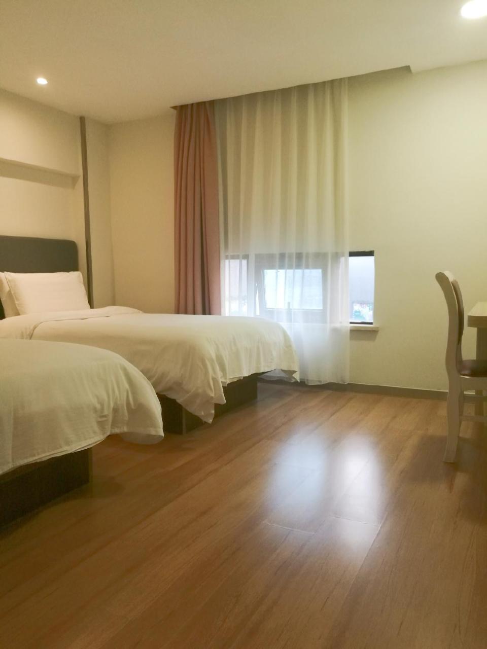 Hanting Hotel Shanghai Hongkou Football Stadium Exterior foto